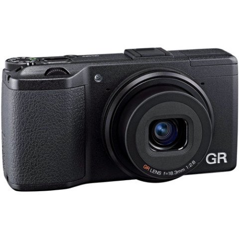 Ricoh GR II Kompakt Dijital Fotoğraf Makinesi