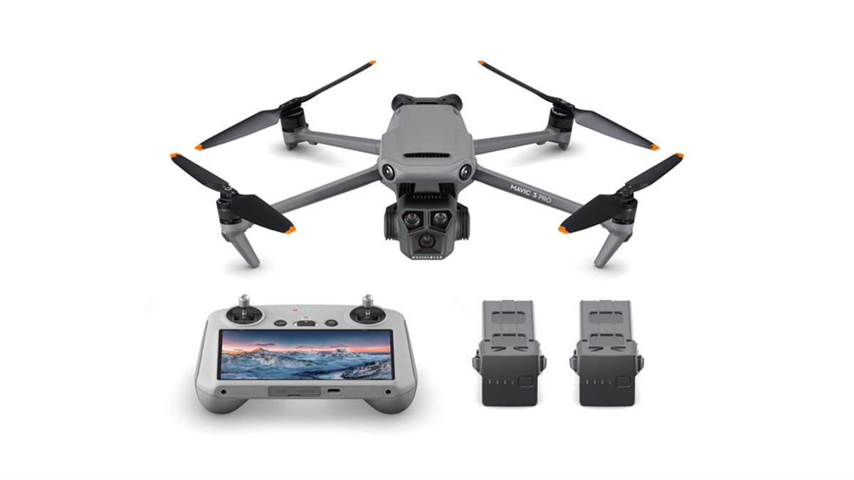 DJI Mavic 3 Pro Fly More Combo (DJI RC) SD Kart Hediyeli