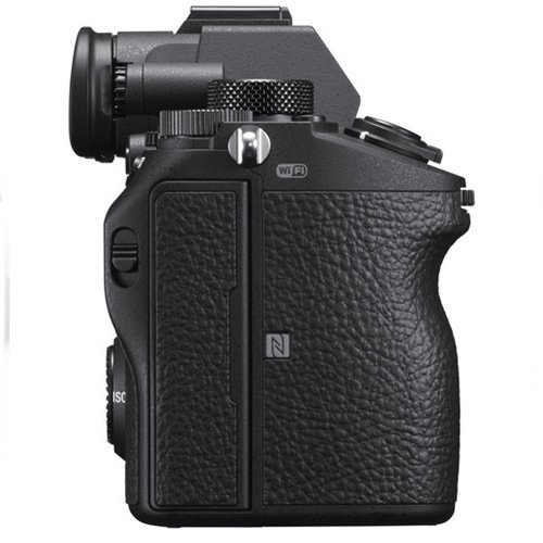 Sony A7 III 28-70mm OSS Lens Kit + Moza Air 2 Gimbal Kit